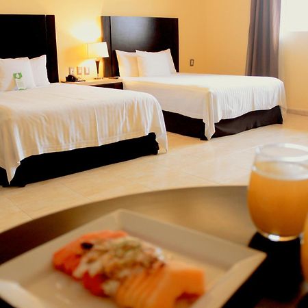Hipico Inn Hotel Poza Rica Zewnętrze zdjęcie