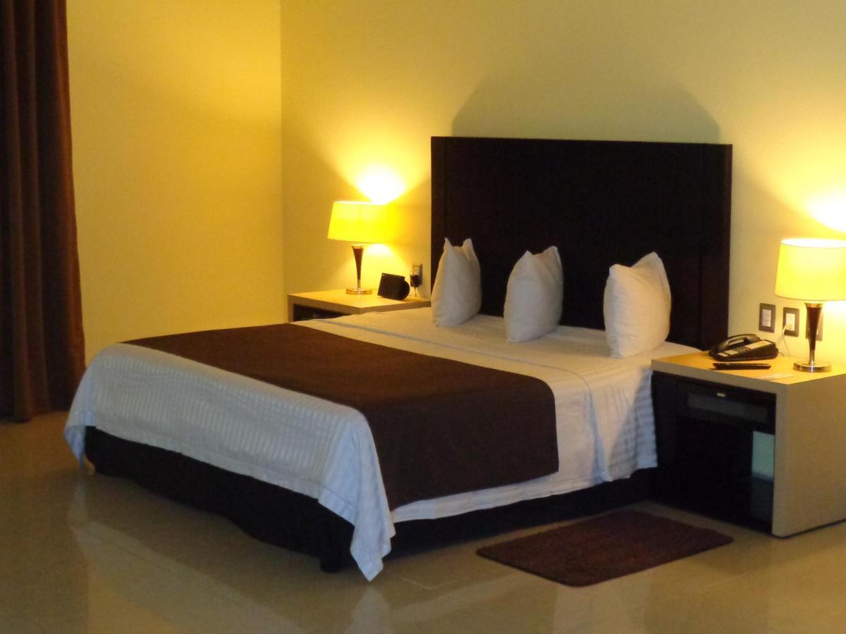 Hipico Inn Hotel Poza Rica Zewnętrze zdjęcie