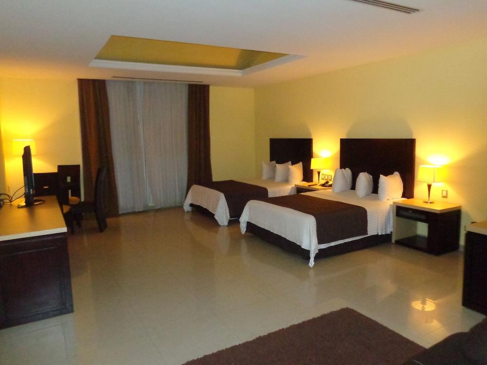 Hipico Inn Hotel Poza Rica Zewnętrze zdjęcie