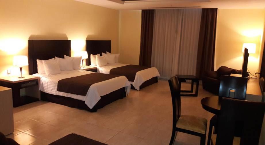 Hipico Inn Hotel Poza Rica Zewnętrze zdjęcie