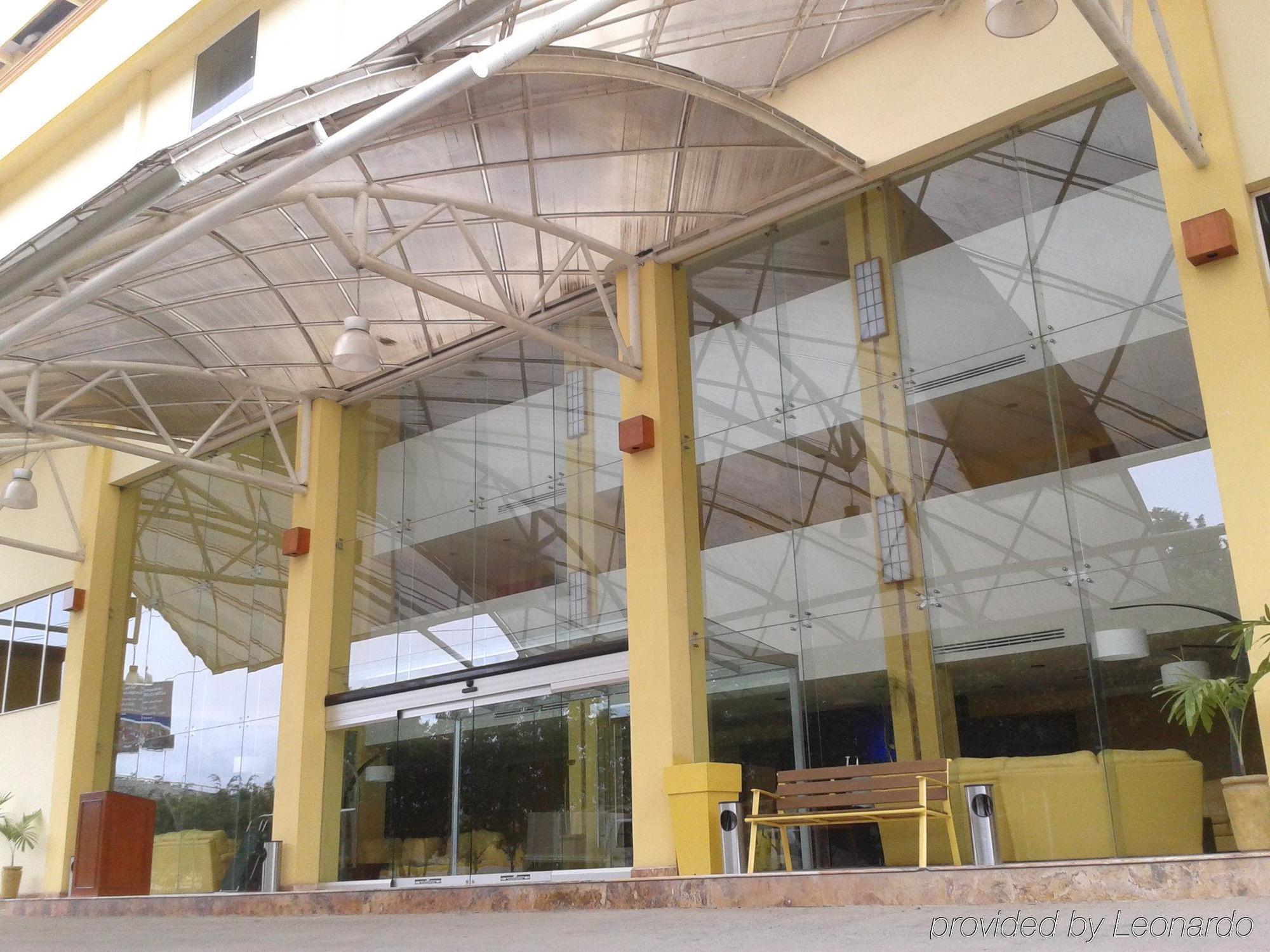 Hipico Inn Hotel Poza Rica Zewnętrze zdjęcie